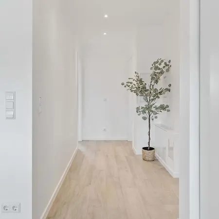 Apartment Modern 2br In Bivange With Balcony, Wi-fi, Free Parking