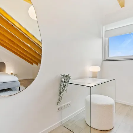 Modern 2br In Bivange With Balcony, Wi-fi, Free Parking