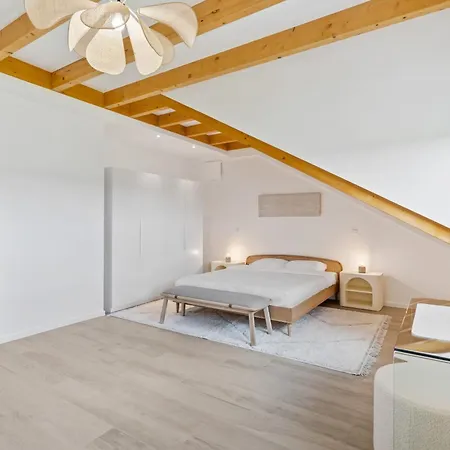 Apartment Modern 2br In Bivange With Balcony, Wi-fi, Free Parking