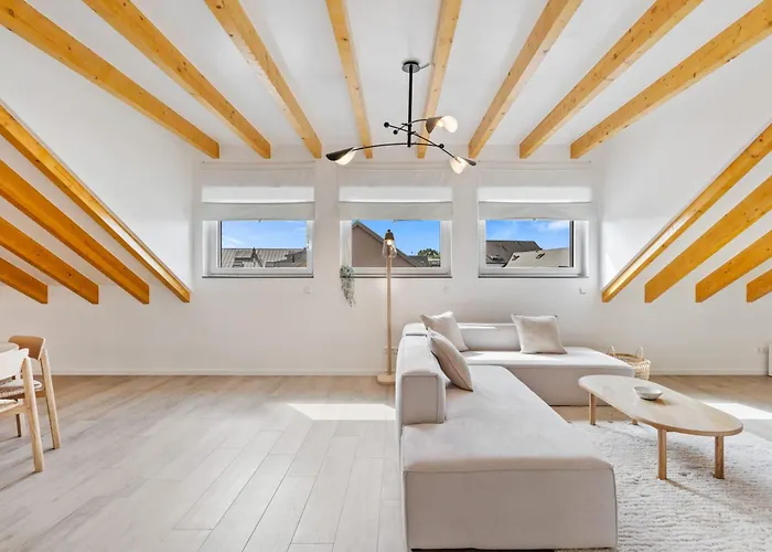 Modern 2br Elegance In Bivange * 勒瑟