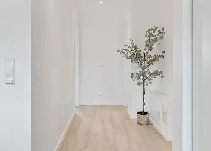 Lejlighed Modern 2br Elegance In Bivange