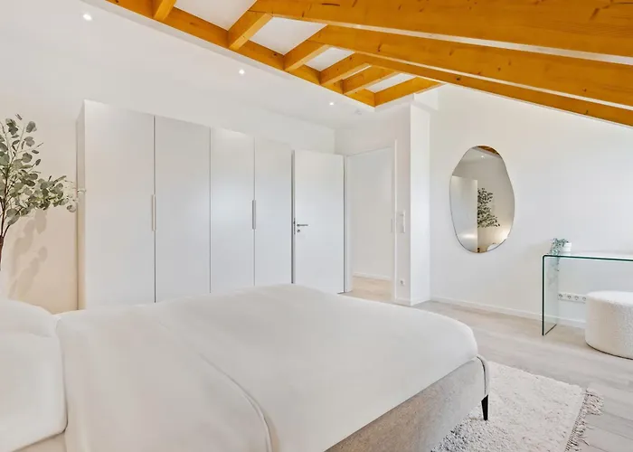 Modern 2br Elegance In Bivange 公寓 勒瑟