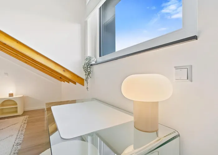 Modern 2br Elegance In Bivange *