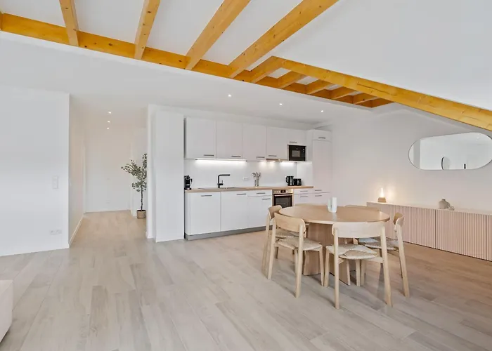 公寓 Modern 2br Elegance In Bivange *